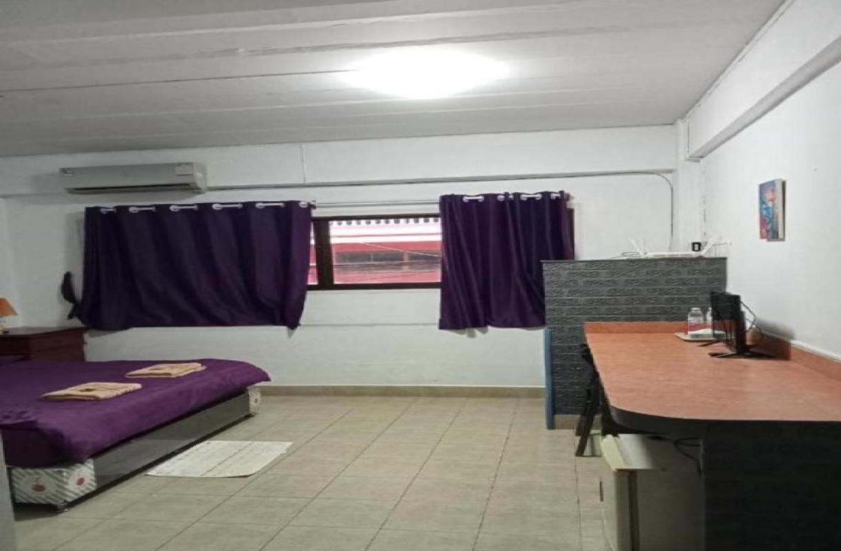 Pluemchai Guesthouse Praia de Jomtien Exterior foto